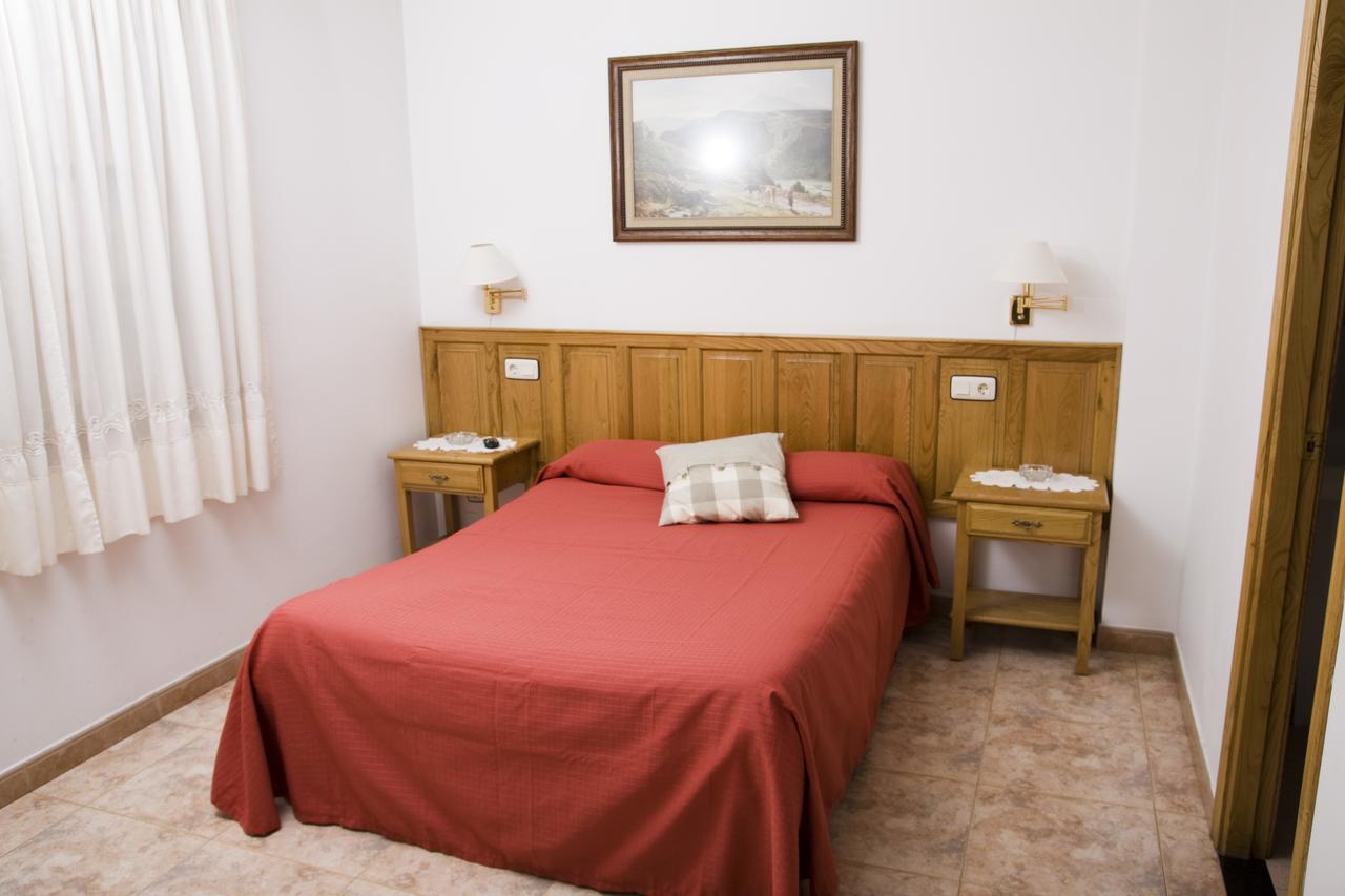 Hotel Restaurante Prado Boal Room photo